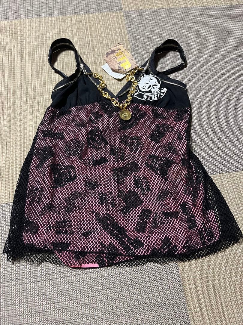 d.i.a. ピンクと黒のメッシュキャミソール