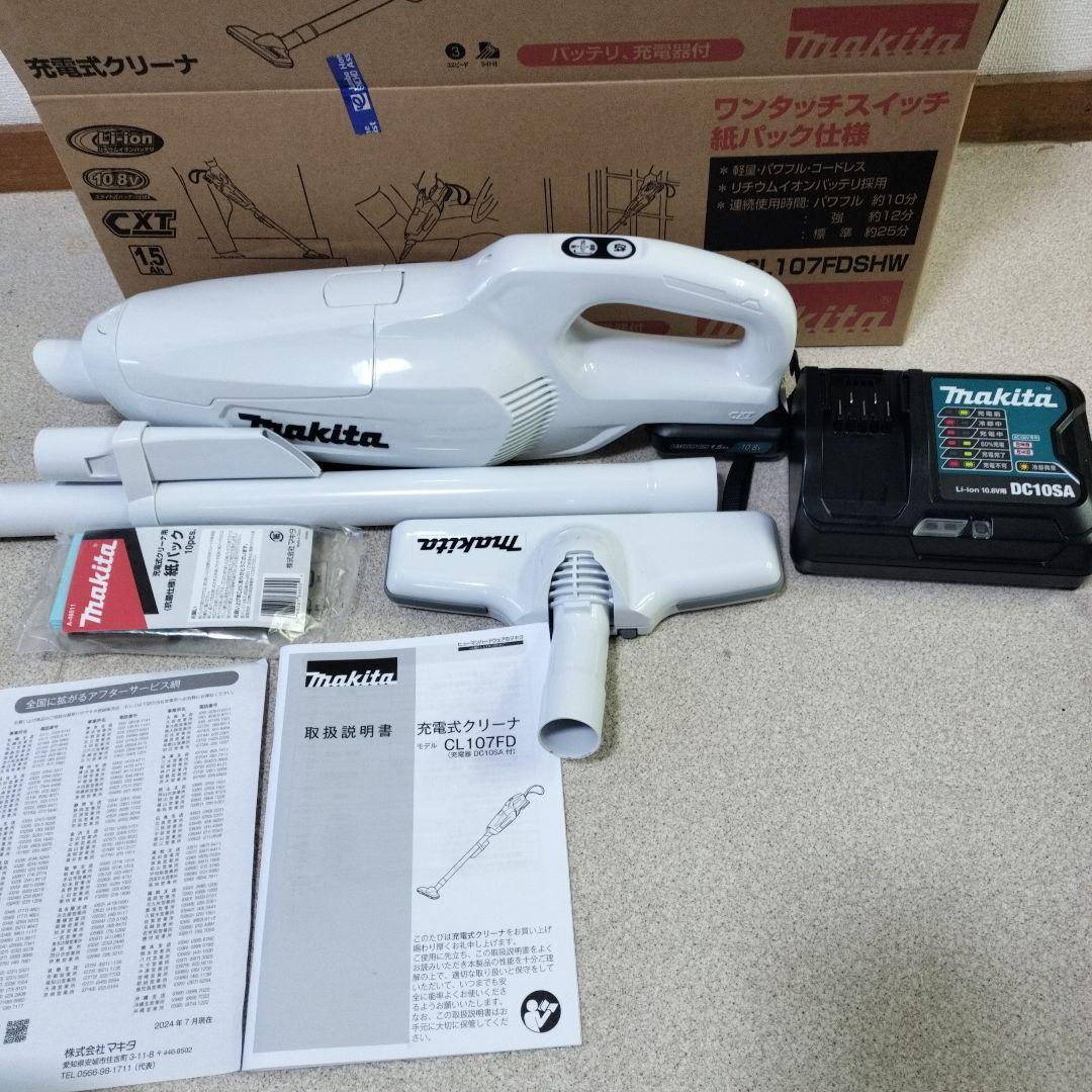 Makita CL107FD コードレス掃除機1回使用