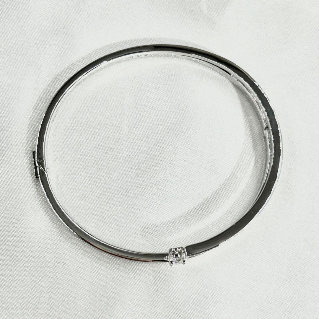 【箱・カード付】 スワロフスキー バングル ブレスレット クリスタル フレッシュ