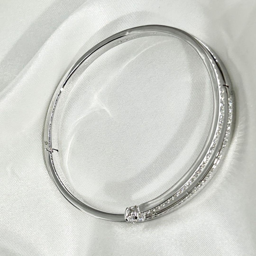 【箱・カード付】 スワロフスキー バングル ブレスレット クリスタル フレッシュ