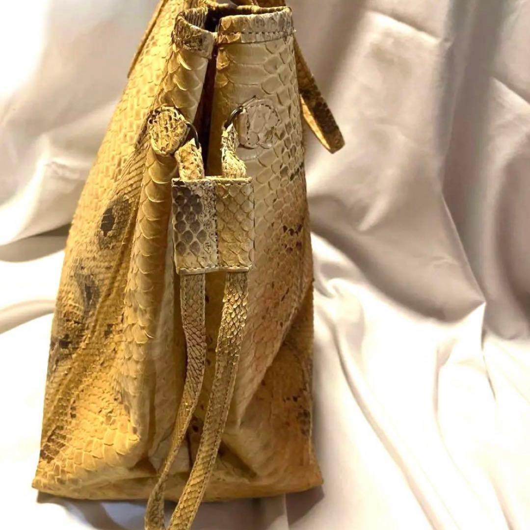 パイソン　ヘビ革　世界最大アナコンダ　ショルダー　トートバッグ　レア　希少品