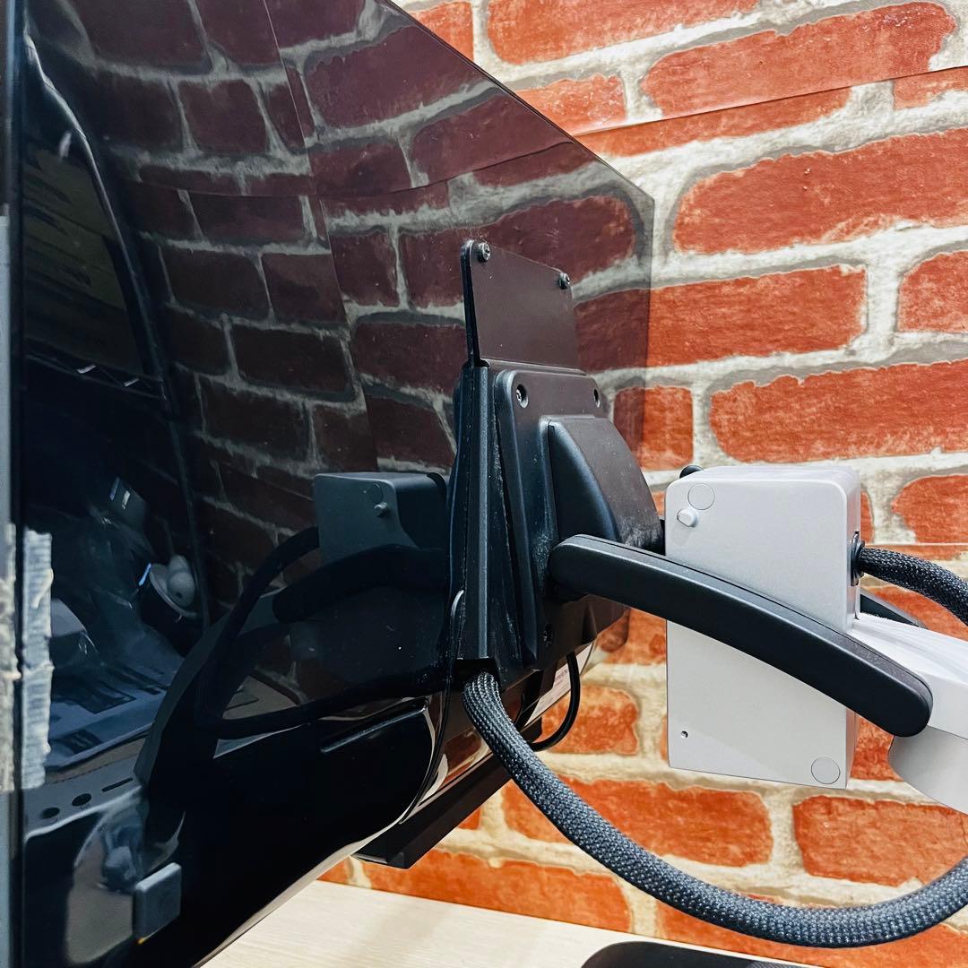 K3011 拡大読書器 メゾ・フォーカス 20インチ XYテーブル照明付