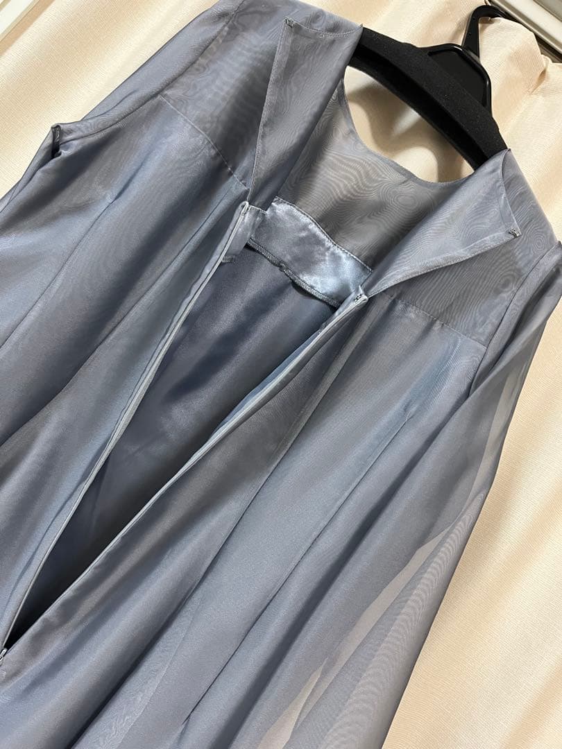 シルバーグレーフォーマルドレス　preference party's