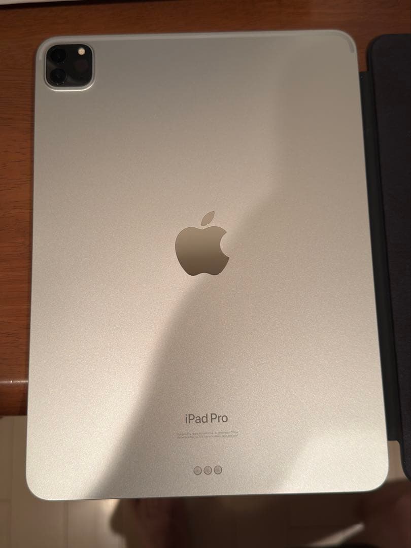 【極美品】iPad Pro 第4世代 11インチ シルバー128GB M2チップ