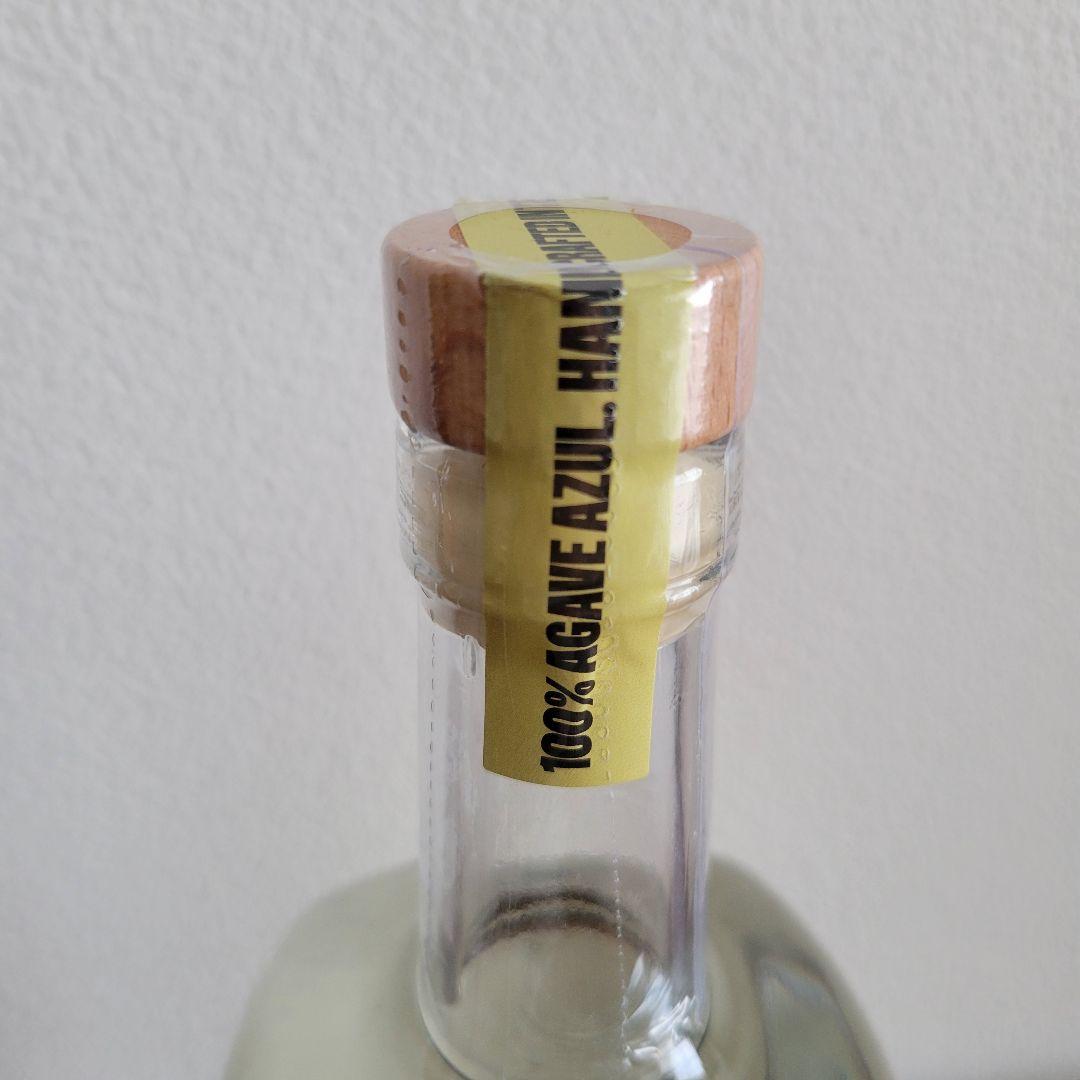 テキーラ 818 ケンダルジェンナー