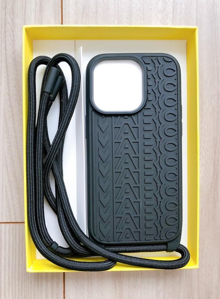 MARC JACOBS 　マークジェイコブス　 iPhone13/14ケース