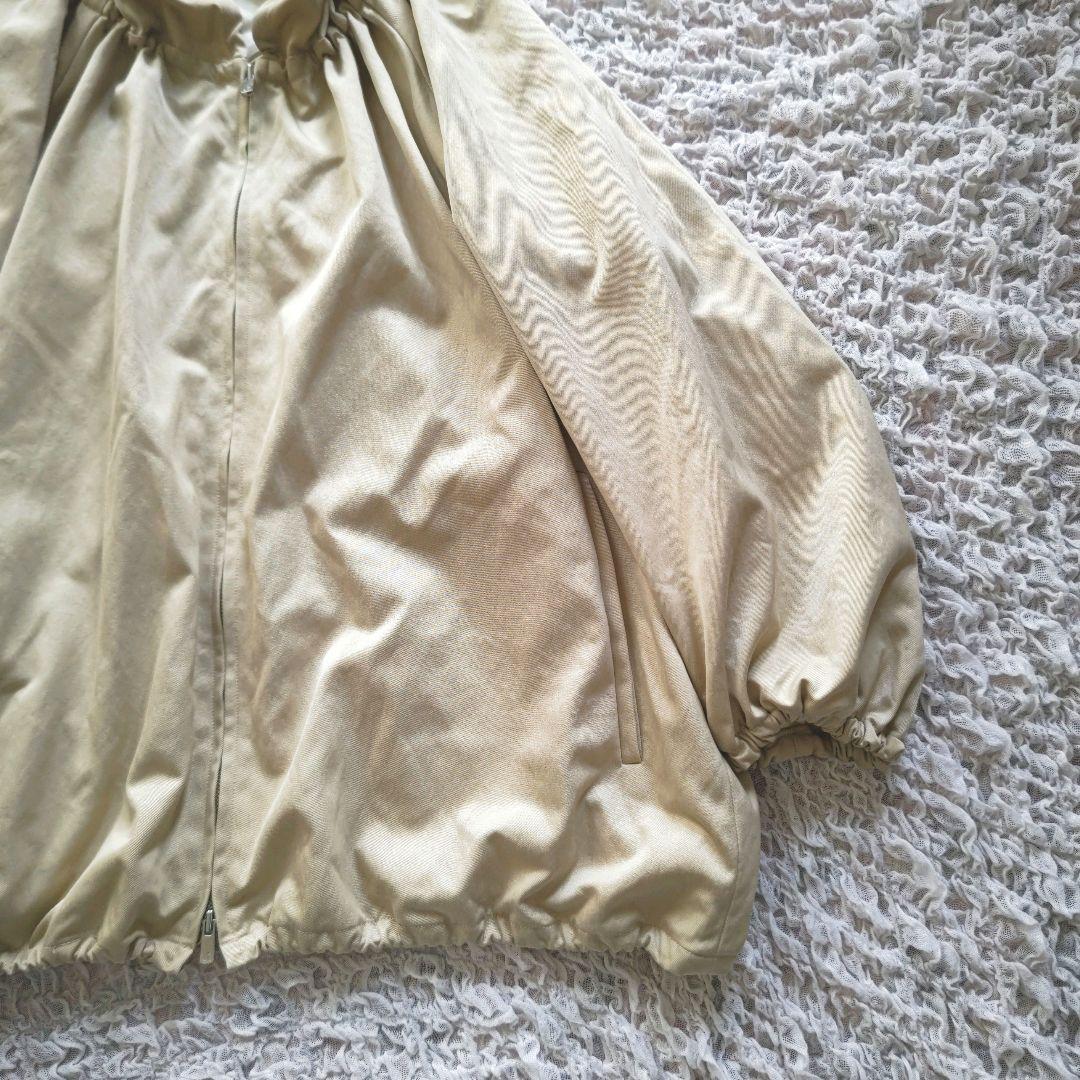 ウィムガゼット フーデッドブルゾン　日本製　ベージュ　フリー