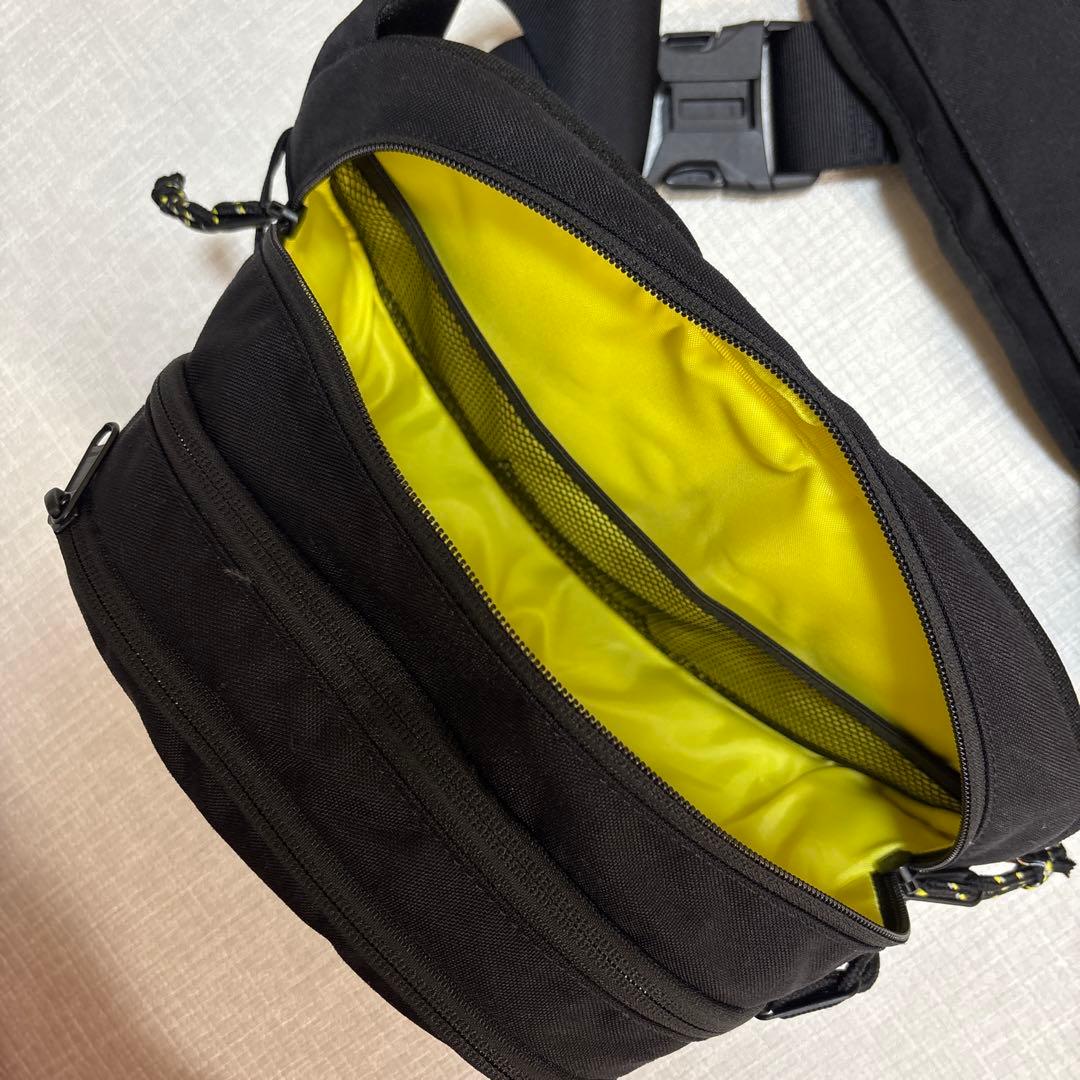 [美品]Hugoo ヒップシート 黒 ナイロン製