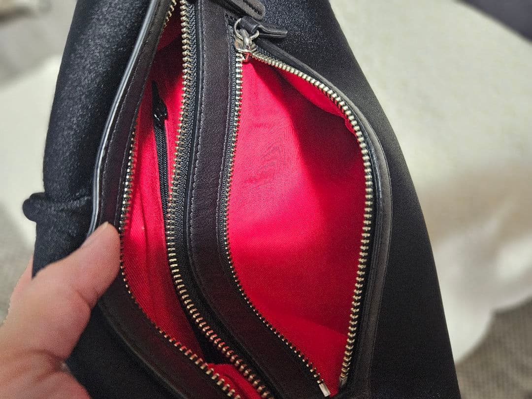 kawa-kawa ボディバッグ