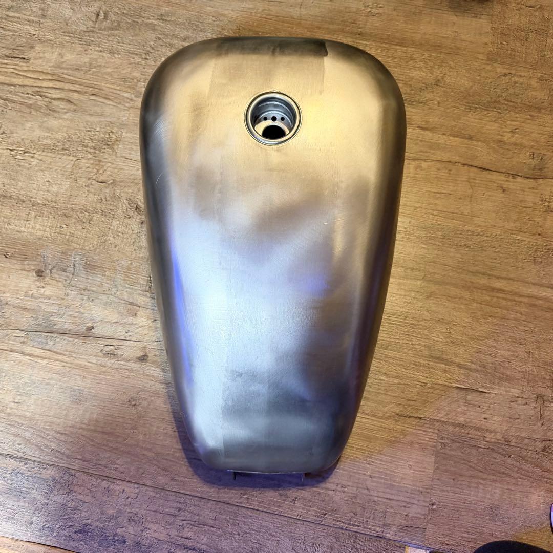 FXBB スポーツスタータンク　ストリートボブ　タンク　m8 18-24