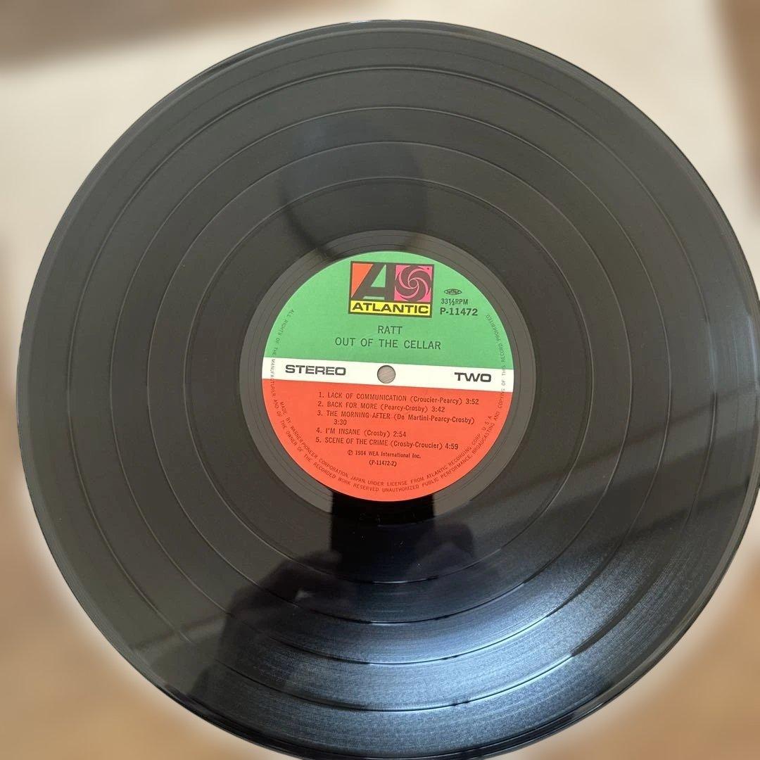 RATT ／ラット　OUT OF THE CELLAR ／情熱の炎