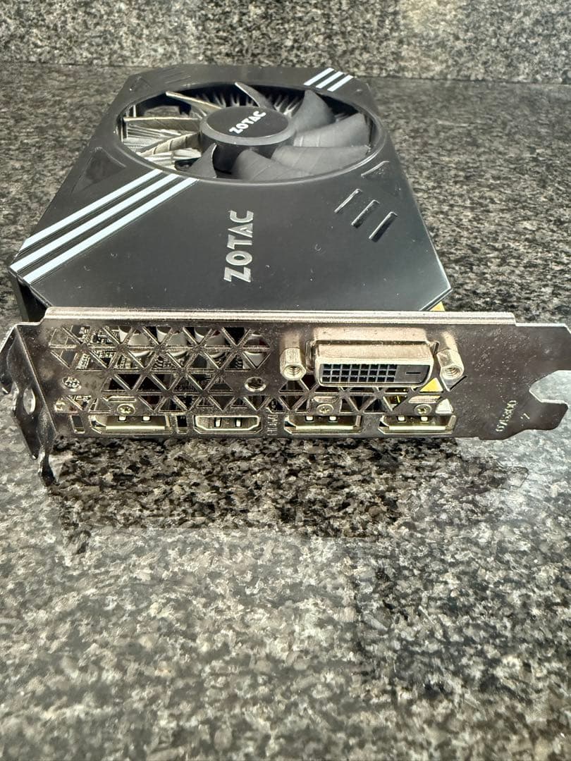 ZOTAC GEFORCE GTX 1060 6GB グラボ