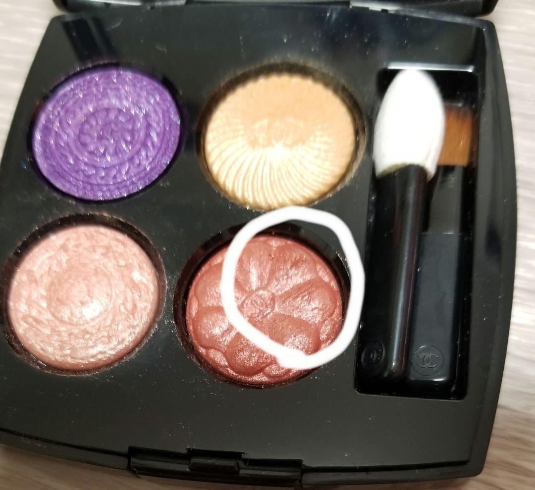 CHANEL レキャトルオンブルブトン 239 ブトンバロック