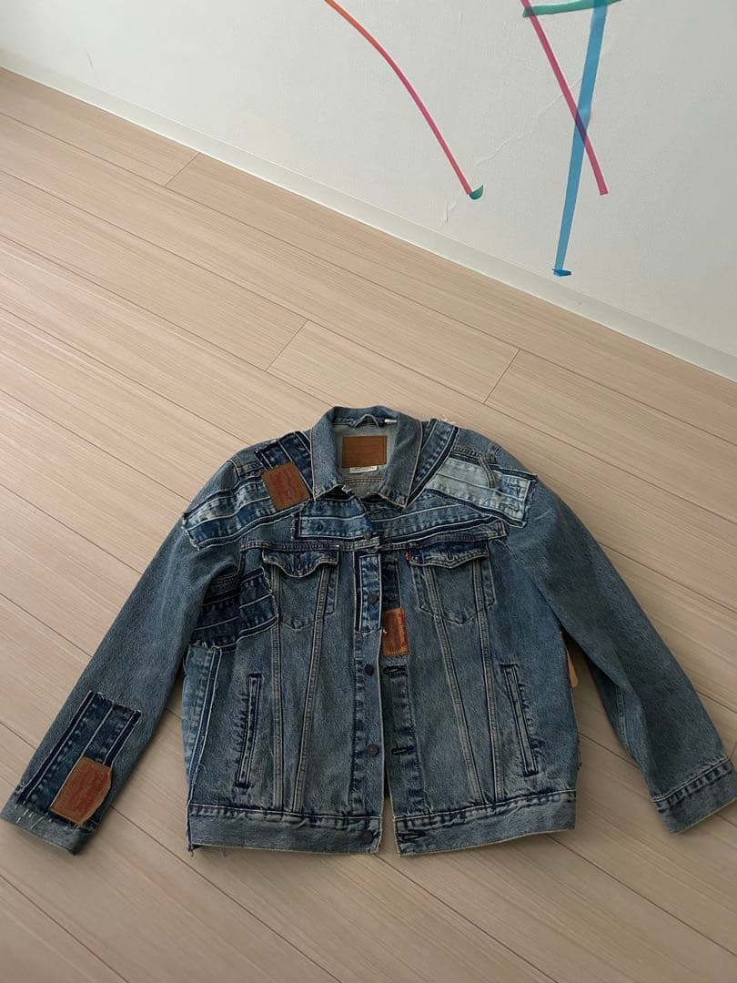 ⚫️Levi's パッチ付きデニムジャケットXL