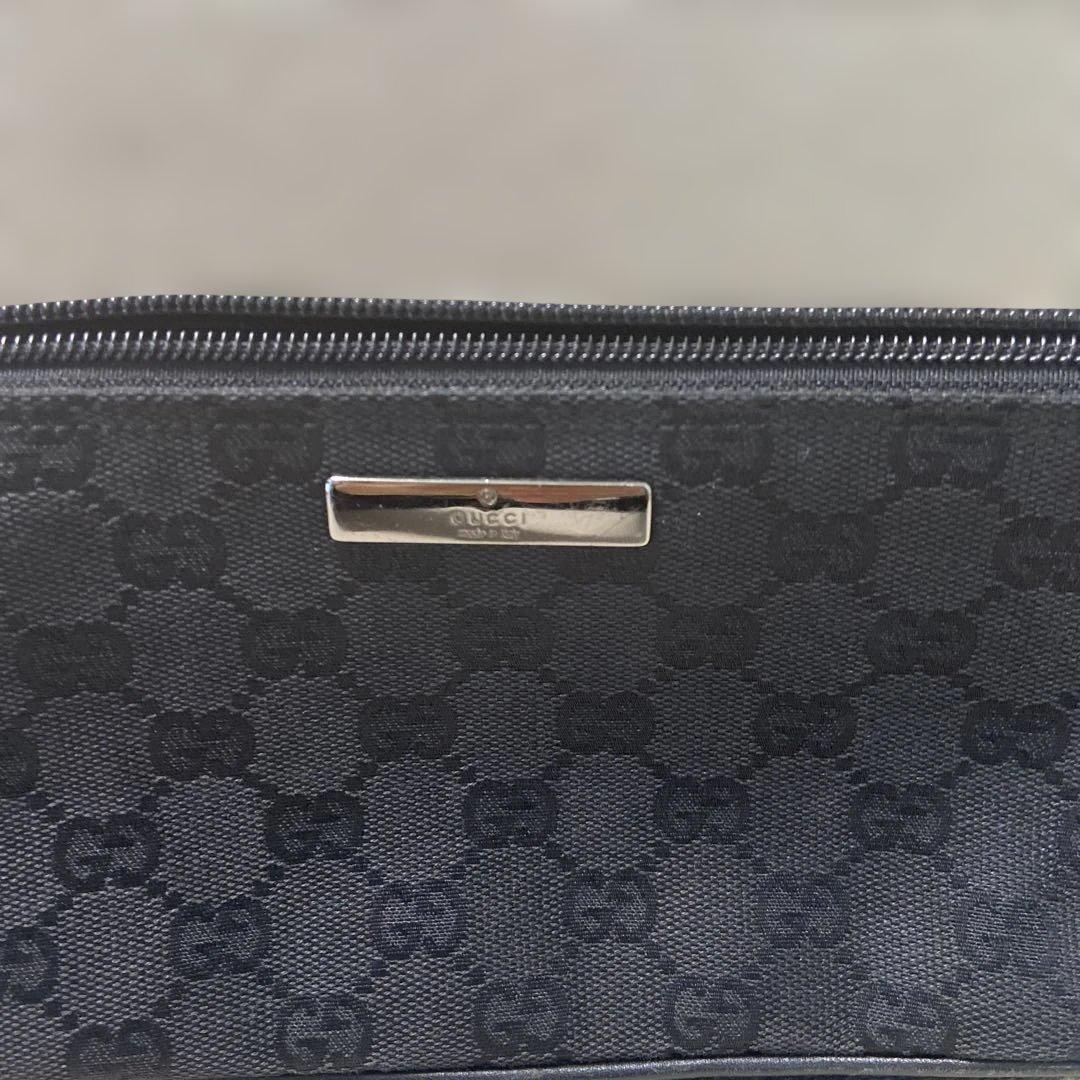【人気品】グッチGUCCI黒 GG柄アクセサリーポーチ ワンショルダーバッグ
