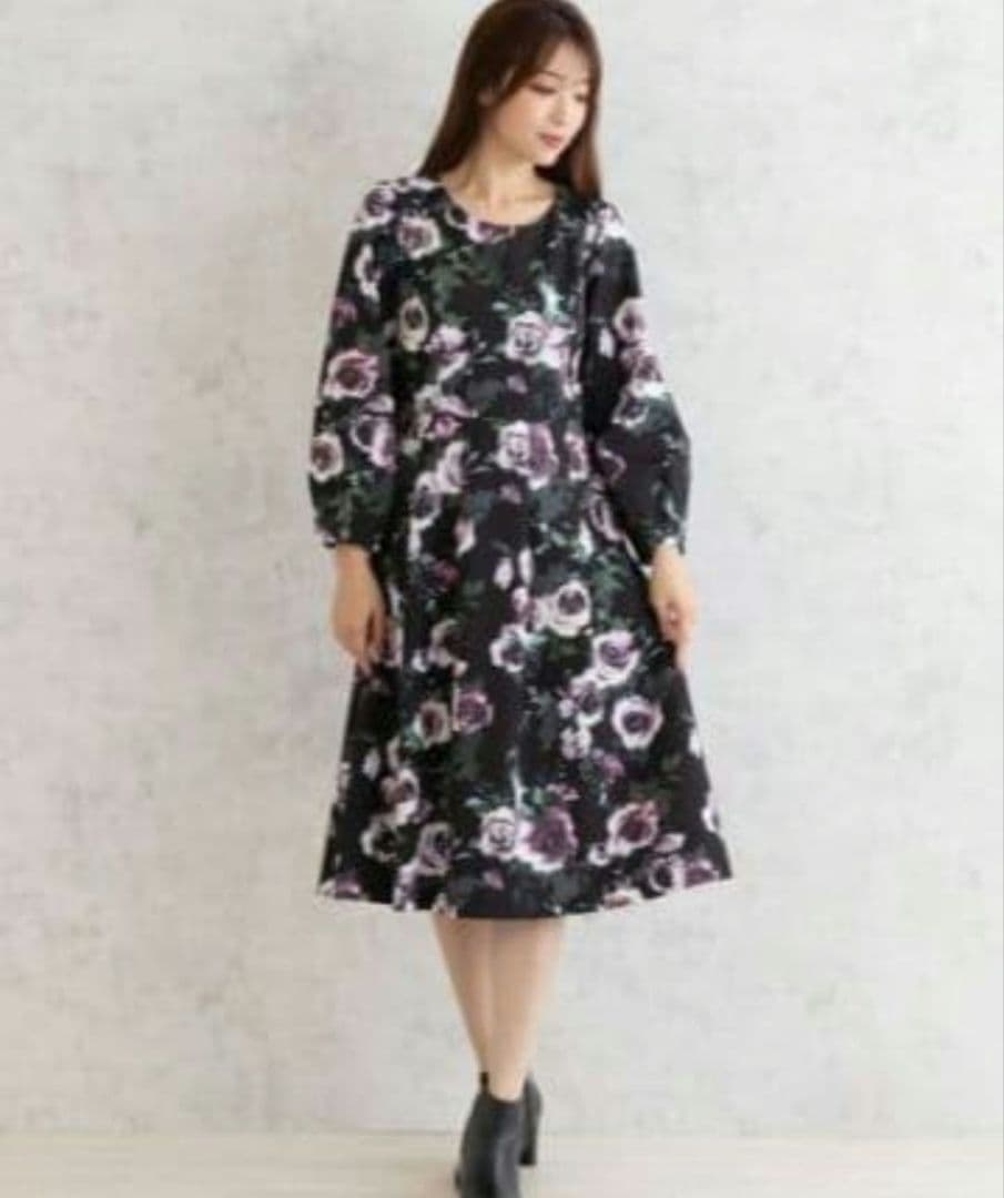 新品 ローズプリントワンピース ローズティアラ 大きいサイズ 46