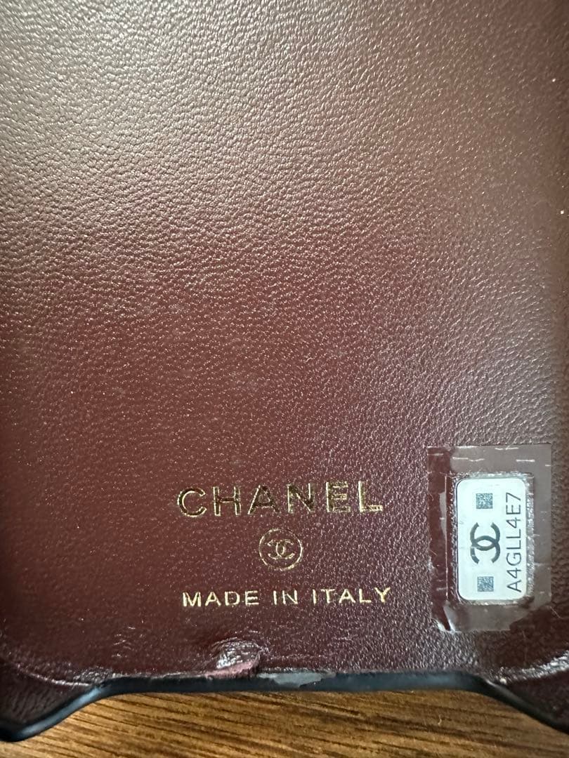 正規品CHANEL iPhone14proケース