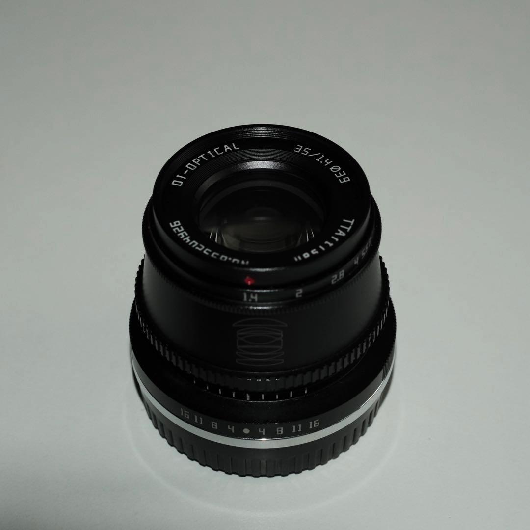 TTartisan 銘匠光学 35mm f1.4 Xマウント