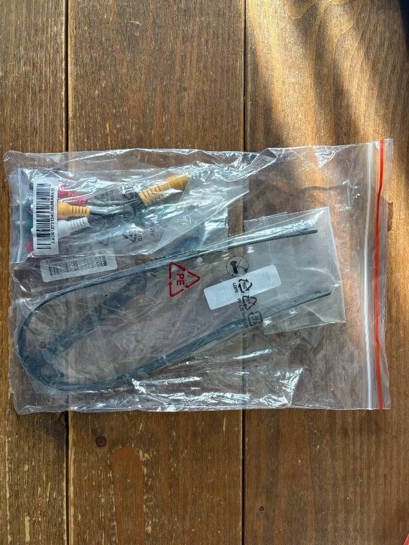 中古美品　LG 50V型 4Kチューナー内蔵 液晶テレビ 50UM7300EJA