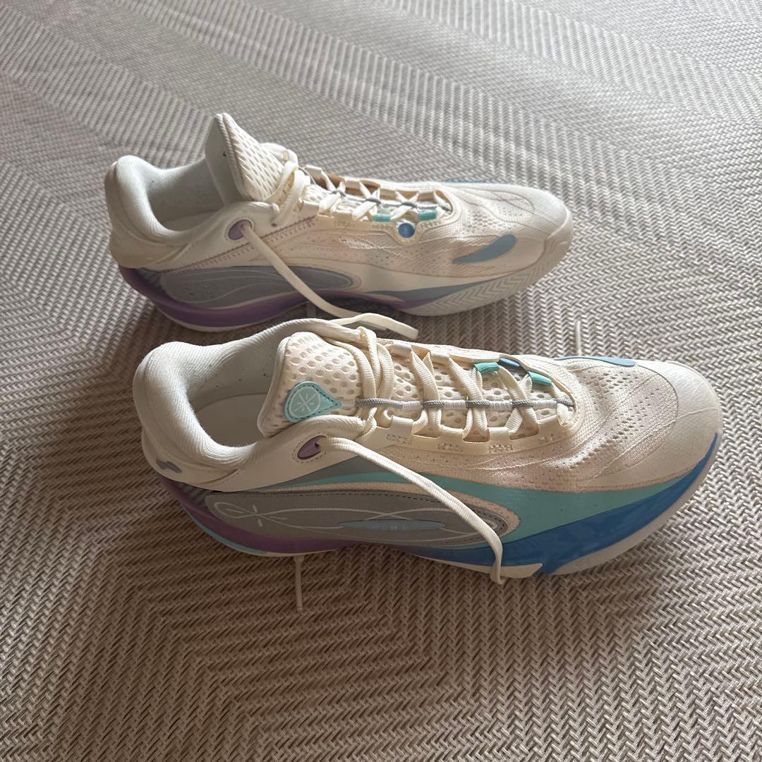 リーニン　808 5 ultraバスケットボールシューズ