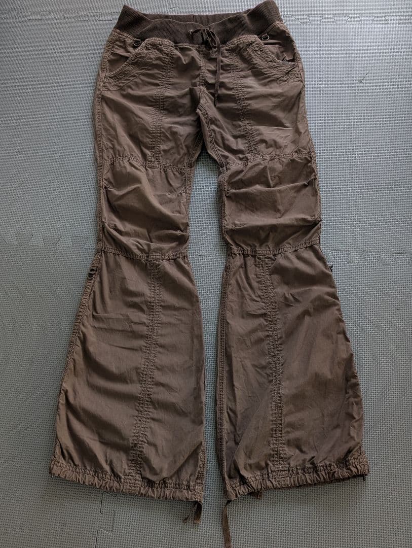goa ブラウンパンツ