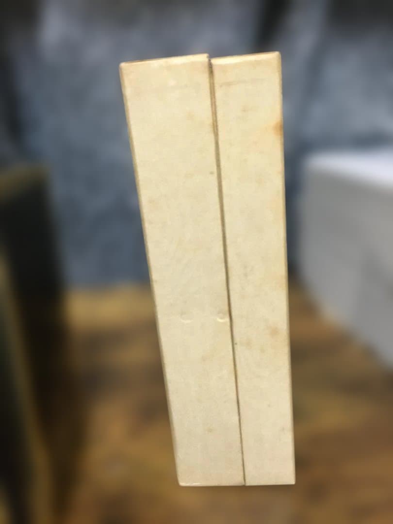 CAMUS カミュ ナポレオン ブック 陶器ボトル 700ml 古酒