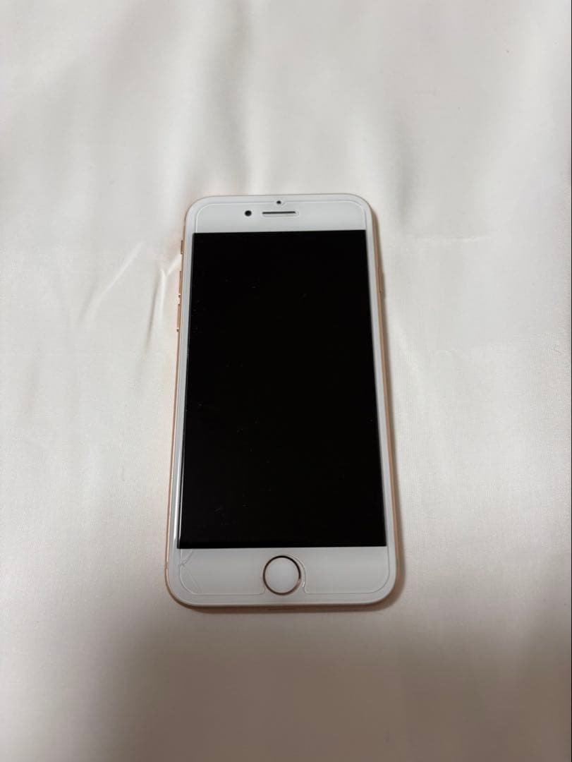 美品iPhone 8 Gold 64 GB SIMフリー（A1906）
