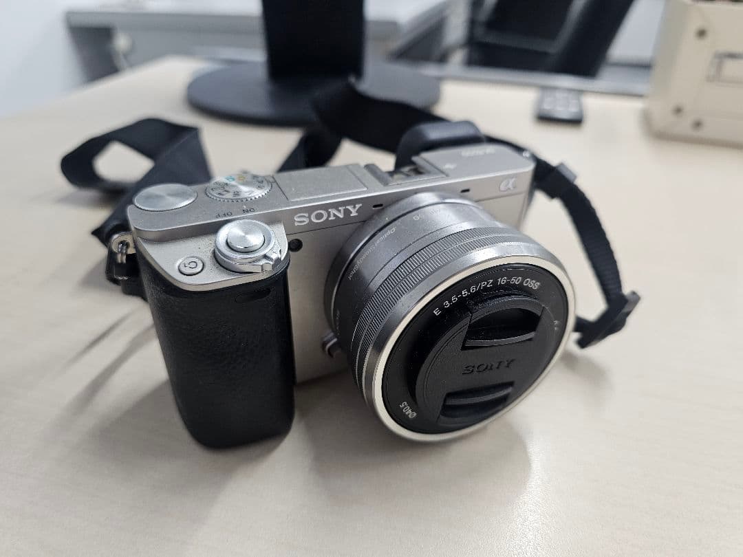 SONY α6000 ミラーレス一眼 カメラ 本体