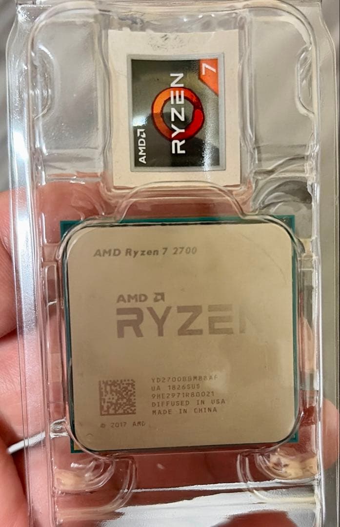 AMD Ryzen 7 2700 CPU + クーラー