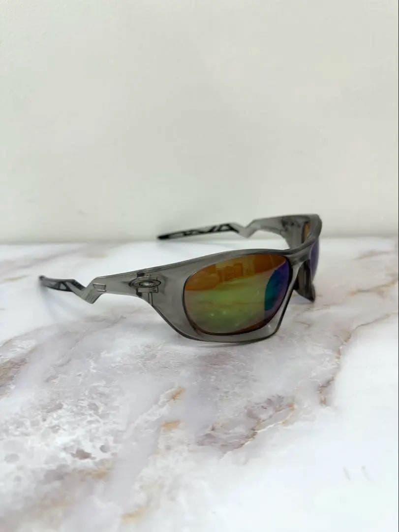 OAKLEY Lateralisラテラリスハイラップフレームサングラス