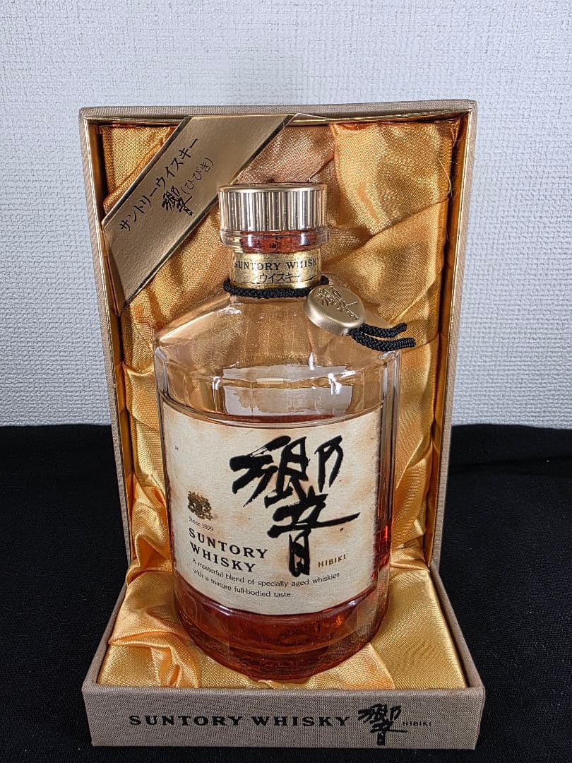 サントリー 響 旧ボトル 金キャップ ゴールド