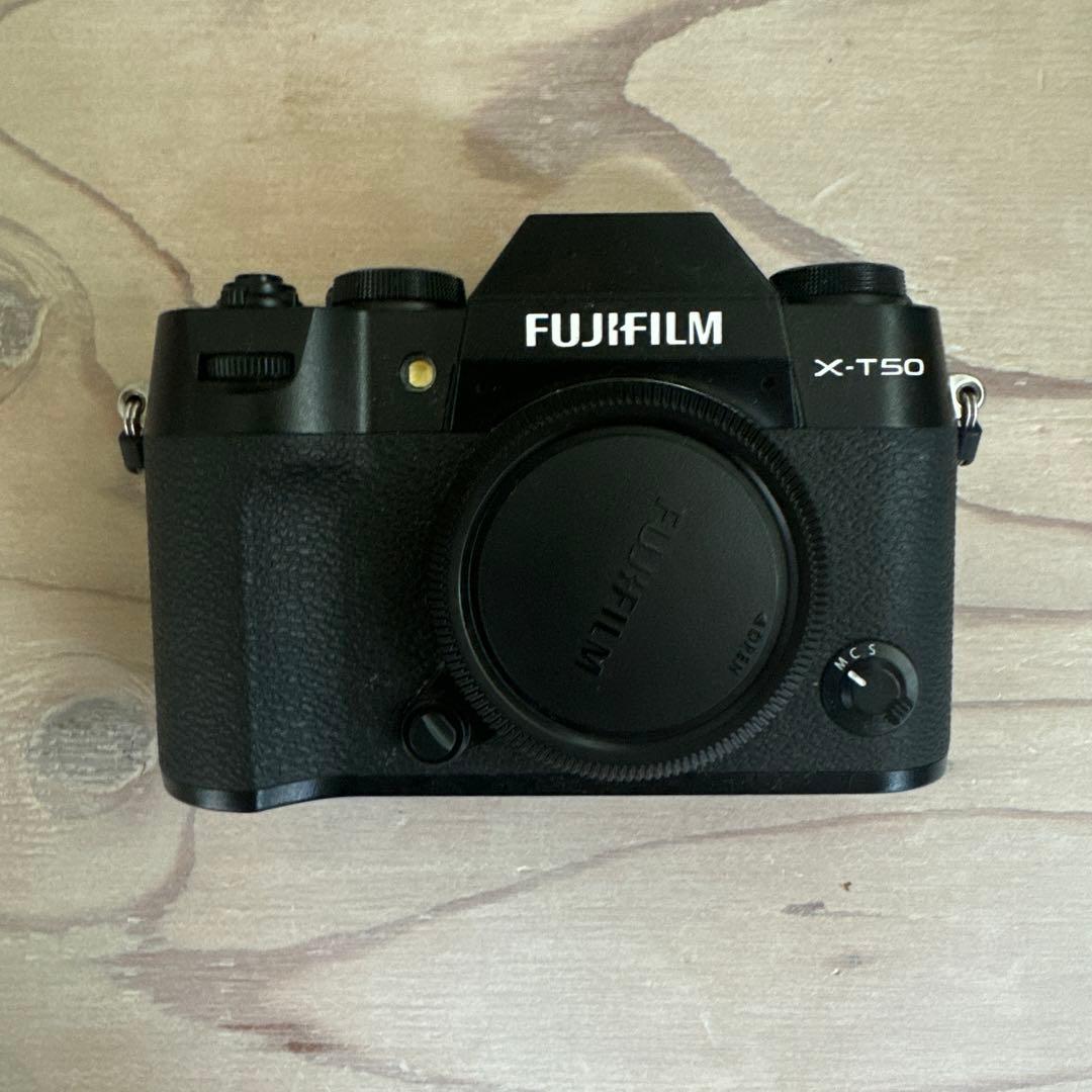 FUJIFILM X-T50 ボディXC15-45mmレンズキット　ブラック