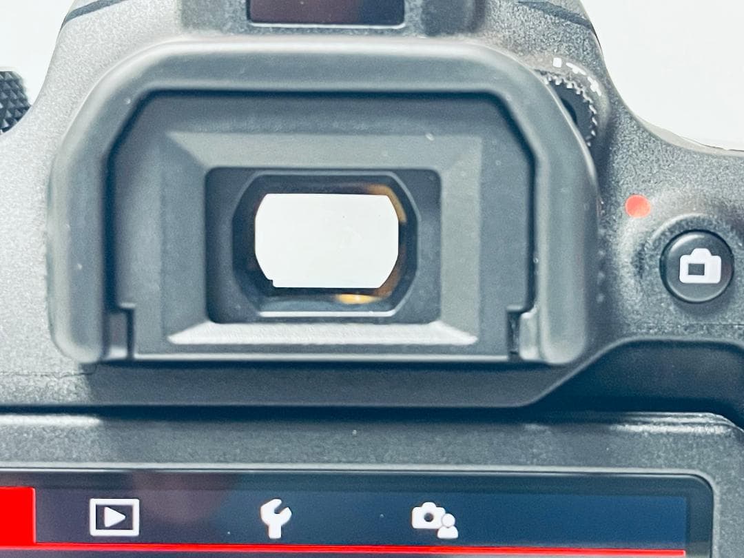 ほ*み様 ⭐️美品★Canon キヤノン EOS 9000D レンズキット Wi