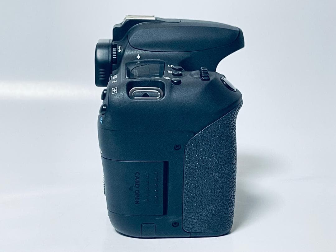 ほ*み様 ⭐️美品★Canon キヤノン EOS 9000D レンズキット Wi