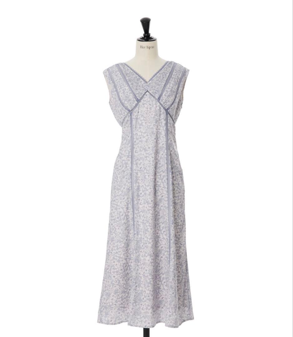 ワンピース herlipto Lace Trimmed Floral Dress