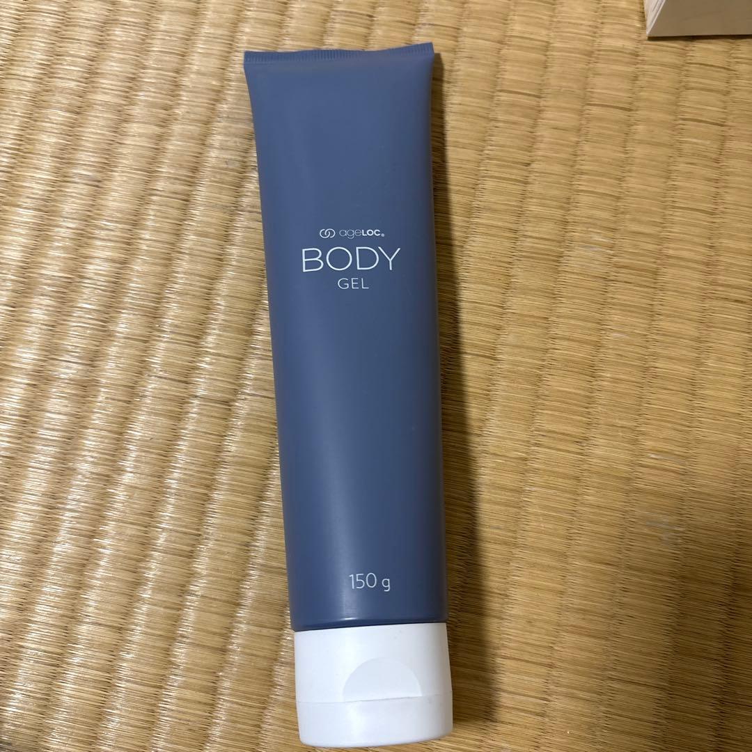 WellSpa BODY SERUM & GEL セット