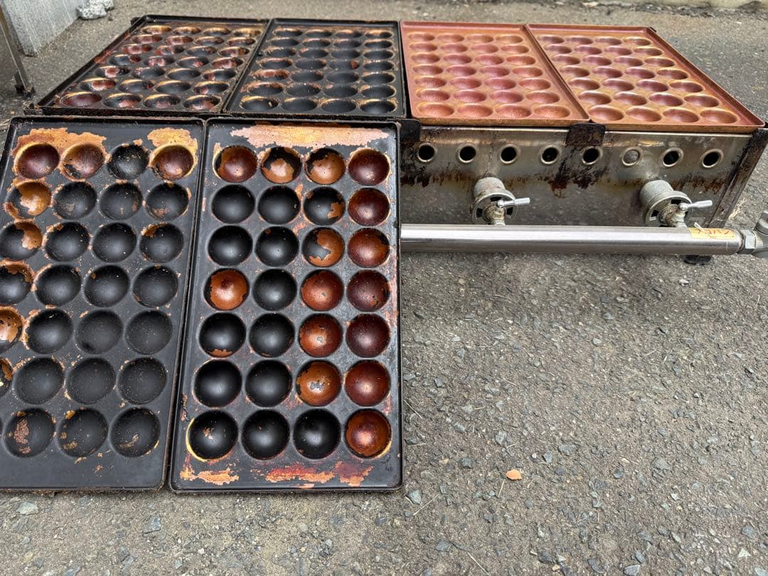ガス式　たこ焼き器 4連 ×28プロパン(LPガス) 業務用　　銅板