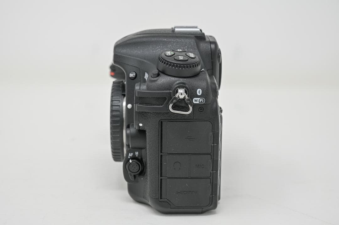 Nikon D500 デジタル一眼レフカメラ