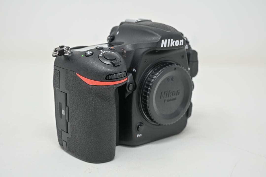 Nikon D500 デジタル一眼レフカメラ