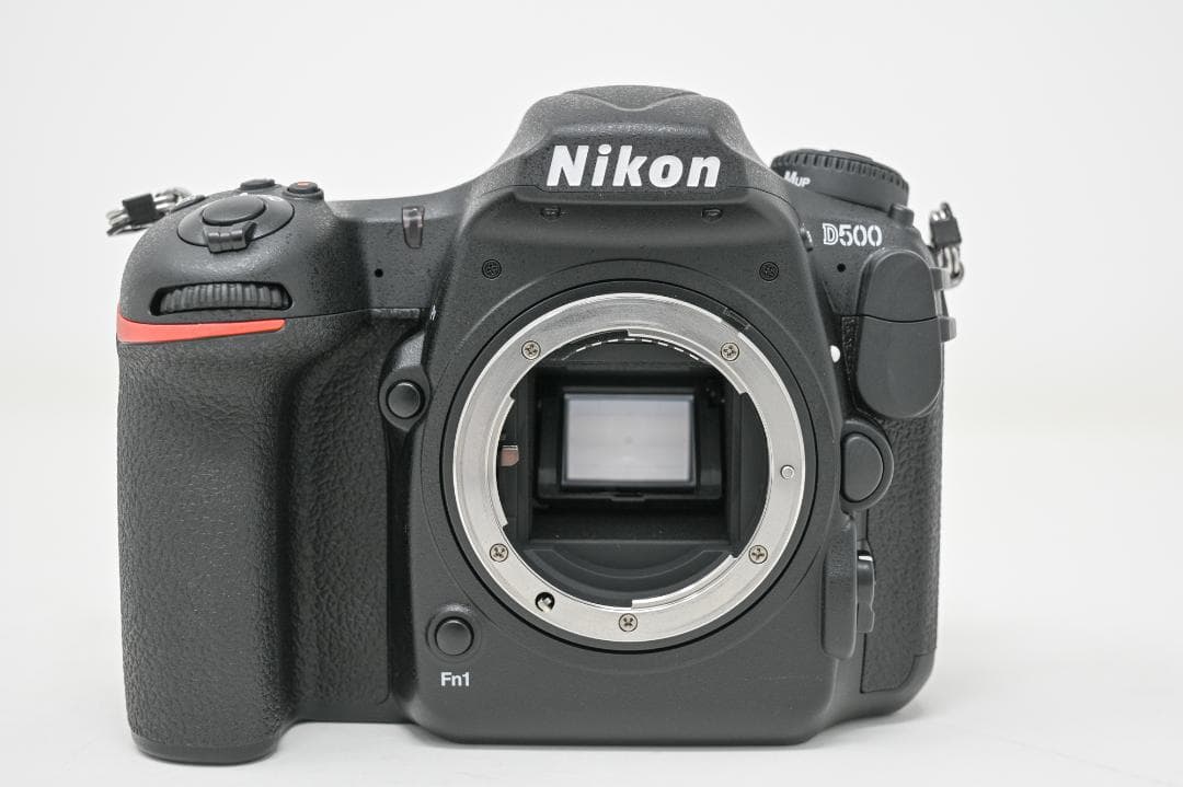 Nikon D500 デジタル一眼レフカメラ