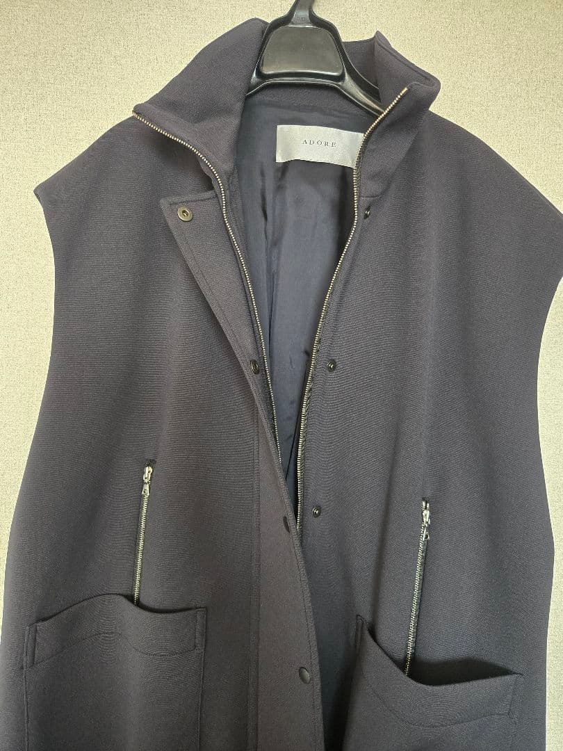 アドーア ネイビー ロングベスト ノーカラー