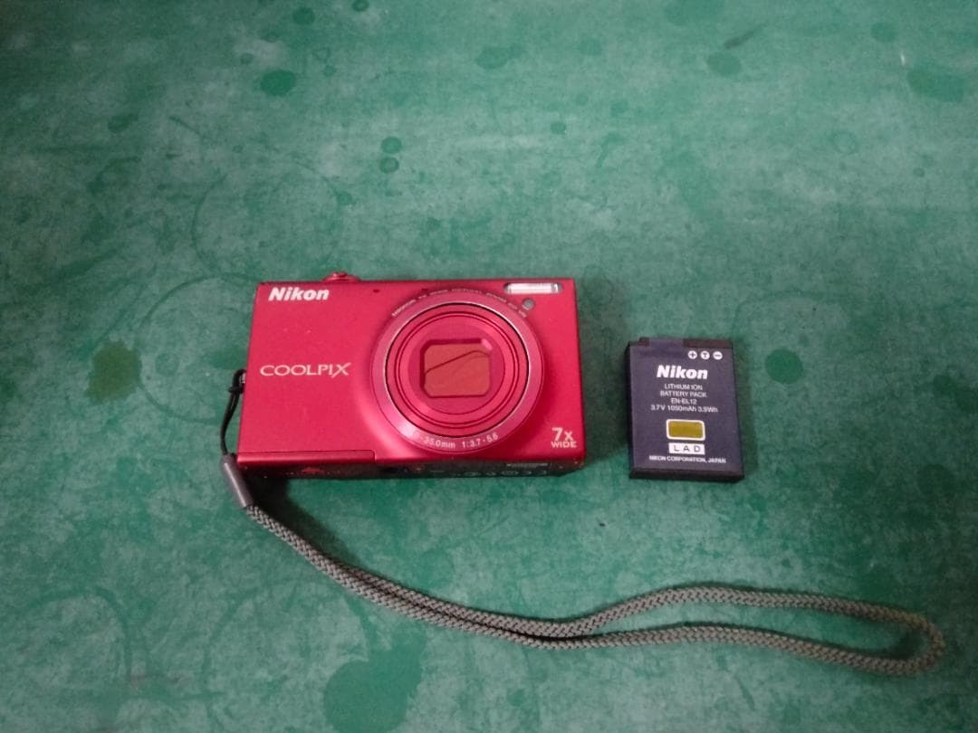 デジタルカメラ NIKON COOLPIX S6100
