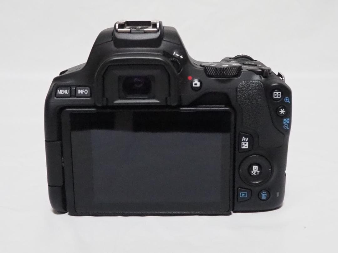 canon kiss x10 標準レンズセット　スマホ転送ＯＫ