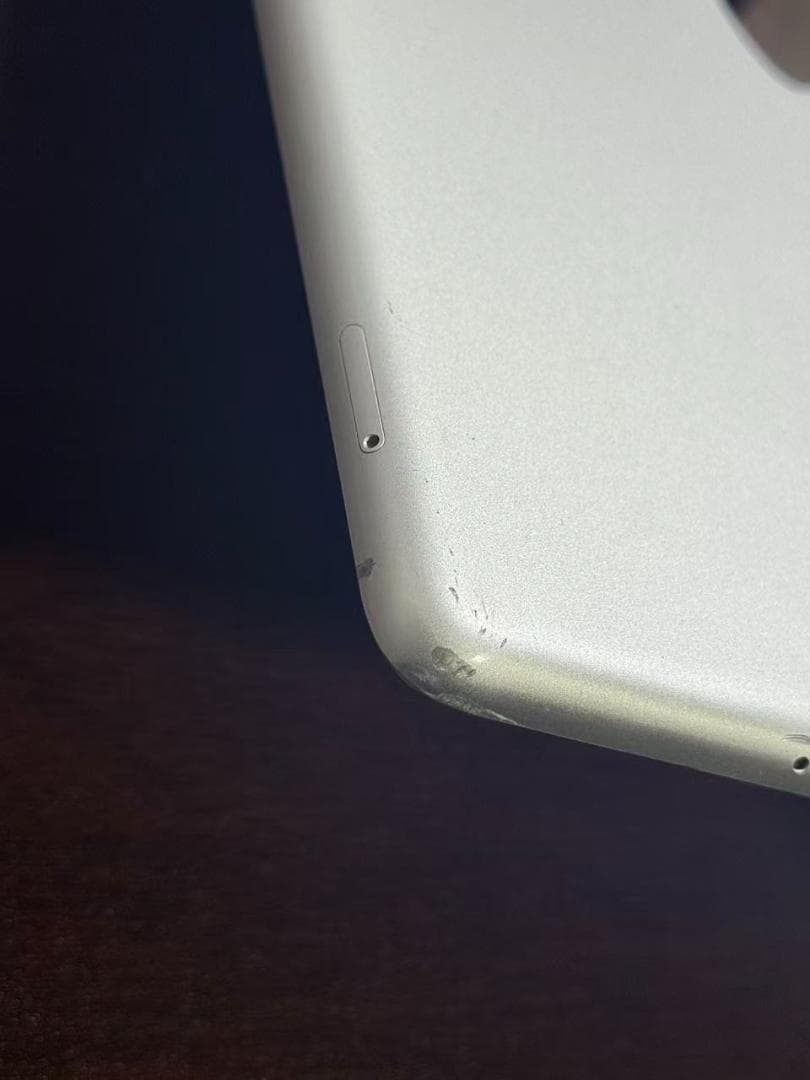 iPad 第9世代　256GB　シルバー　中古品