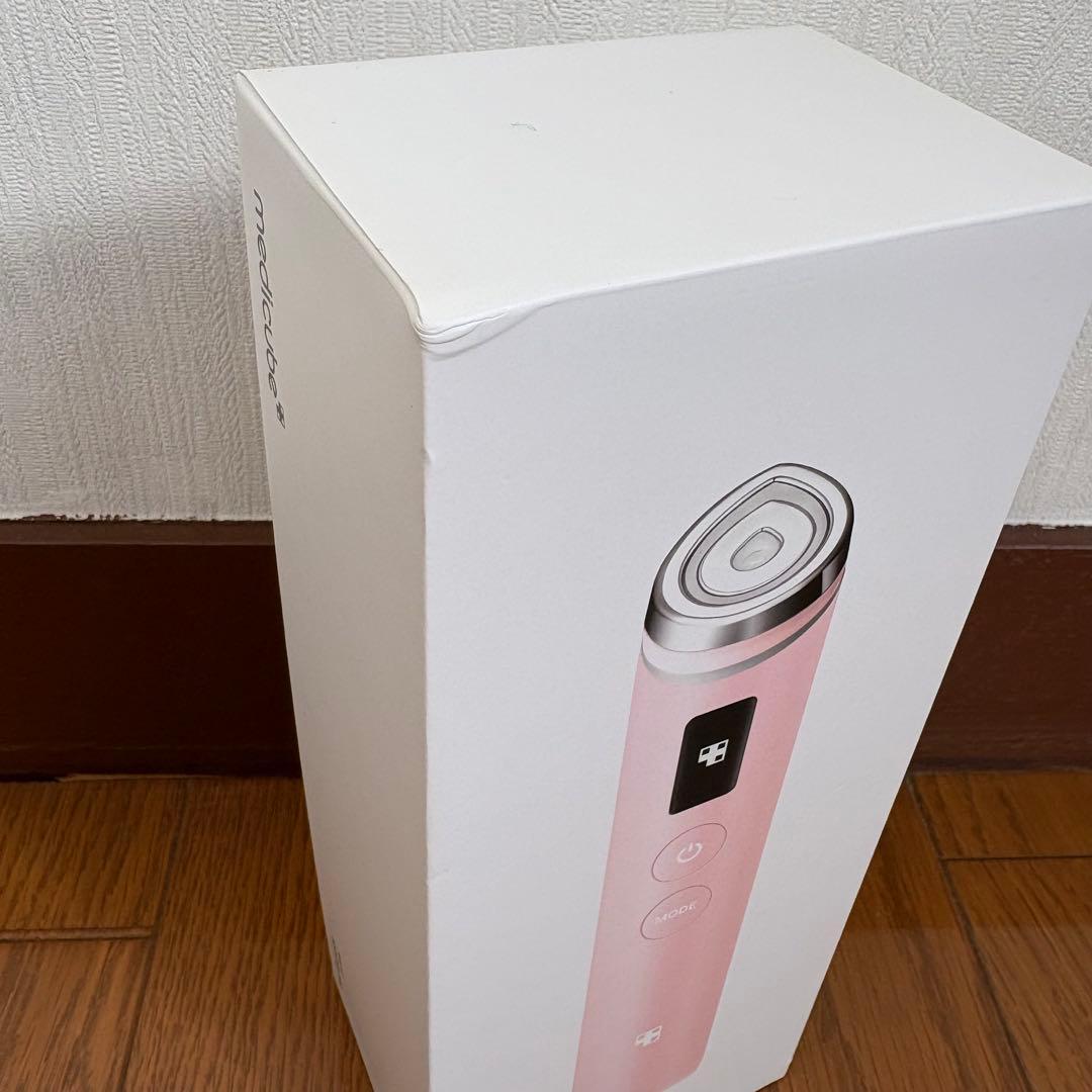 メディキューブ AGE-R ブースタープロ ピンク