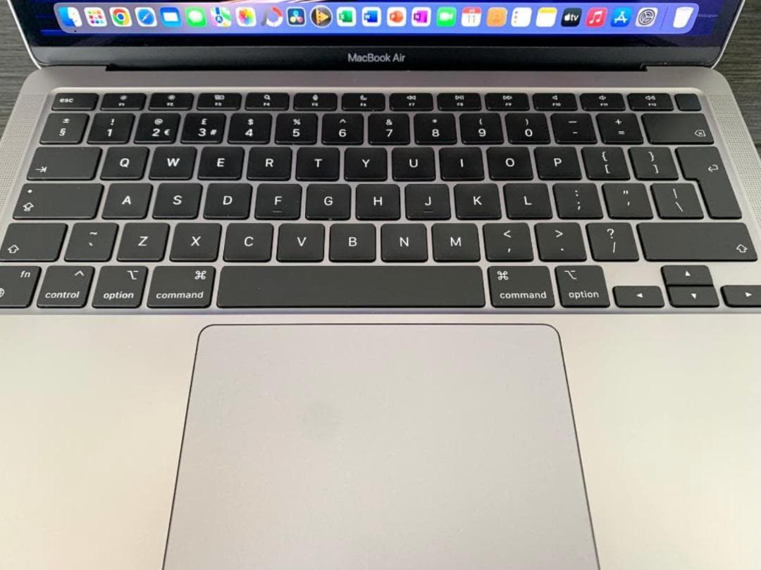 MacBook Air M1 2020 16GB 512GB UK配列