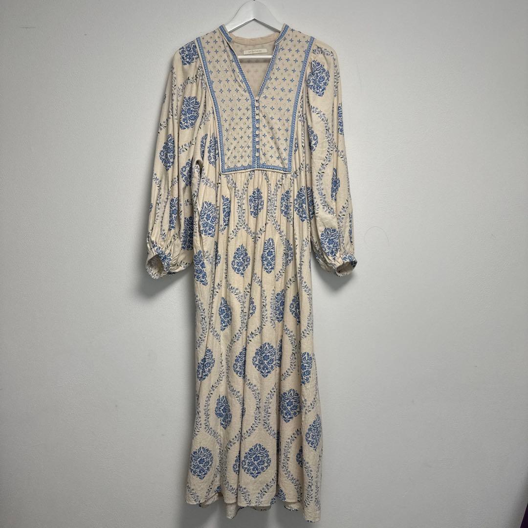 ⭐︎hanaさん専用⭐︎ ヌキテパ　刺繍　ワンピース　ショッパー付き