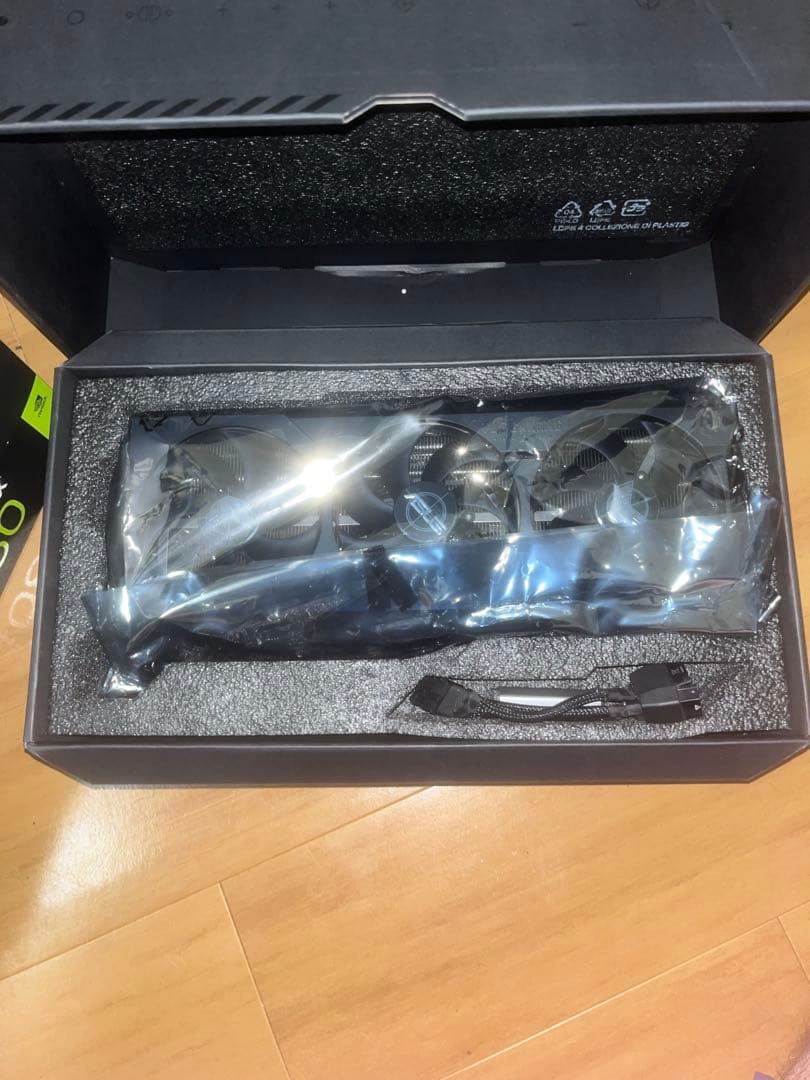 グラフィックボード・グラボ・ビデオカード ASUS TUF GAMING GeForce RTX 4080