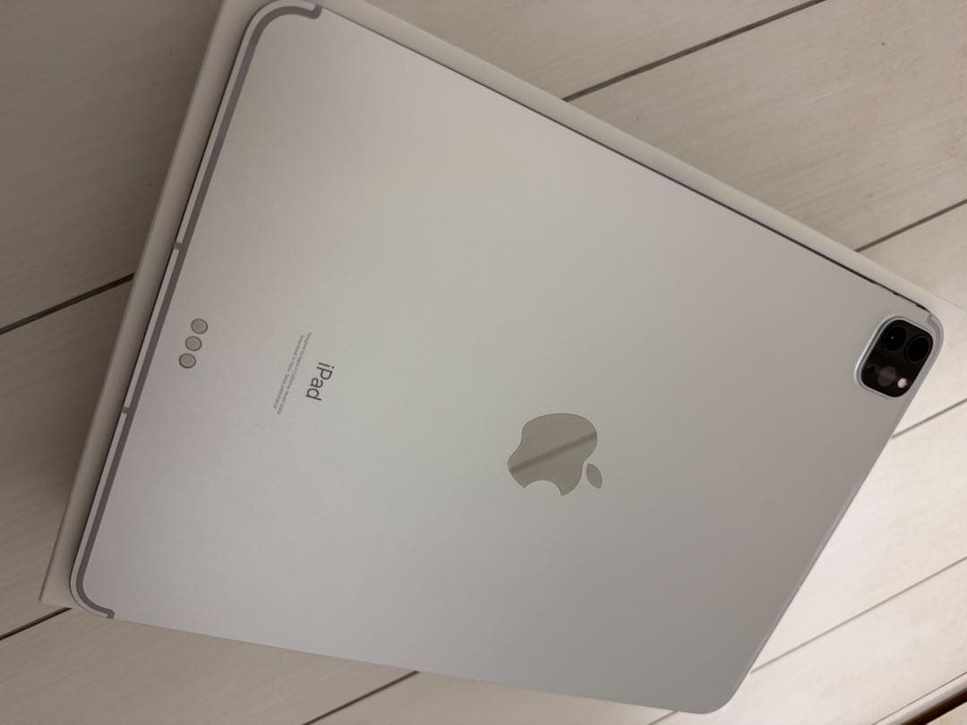 11インチiPad Pro第3世代M1Wi-Fi+セルラーモデル