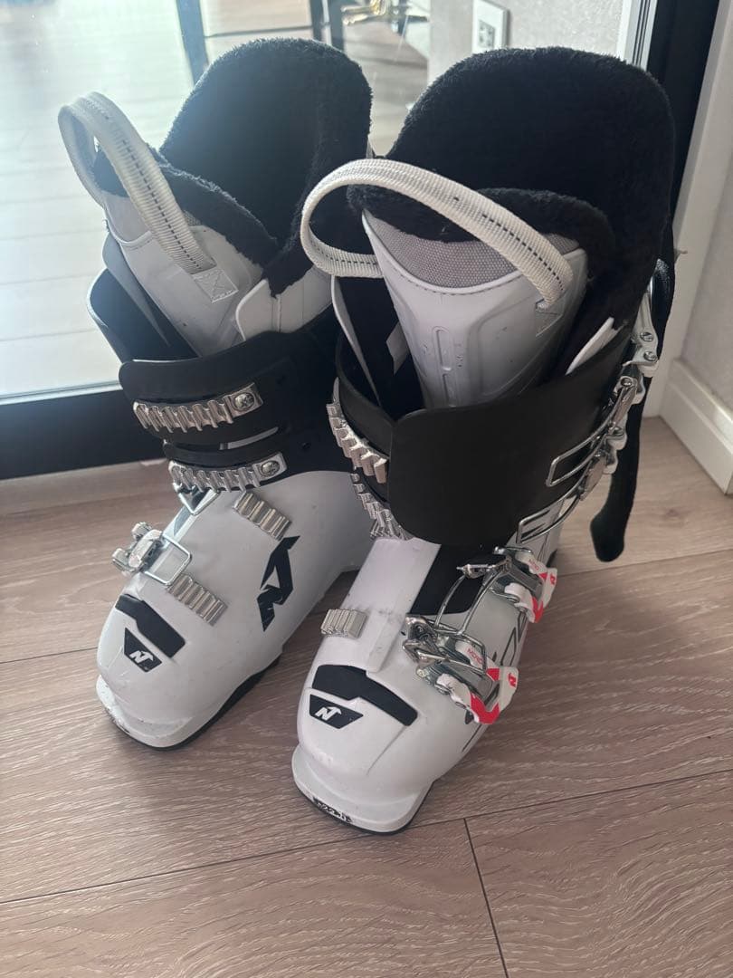 Nordica Speedmachine スキー用ブーツ　22-22.5cm